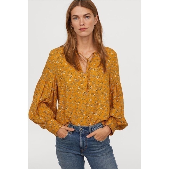 𝅺h&m LS - Picture 1 of 4